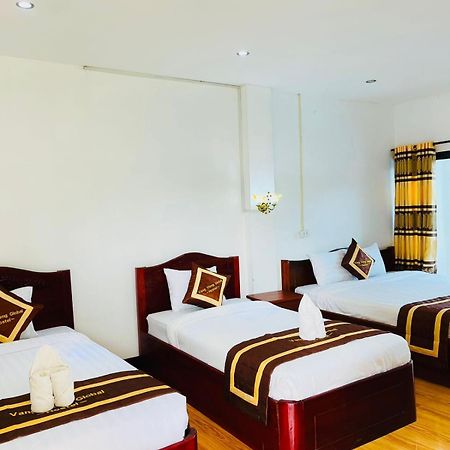 Alisona Hostel Vangviang Kültér fotó