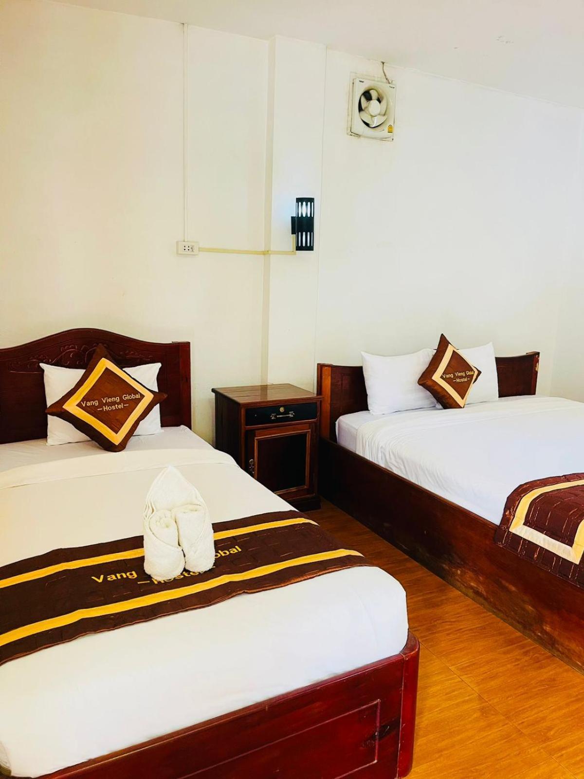 Alisona Hostel Vangviang Kültér fotó